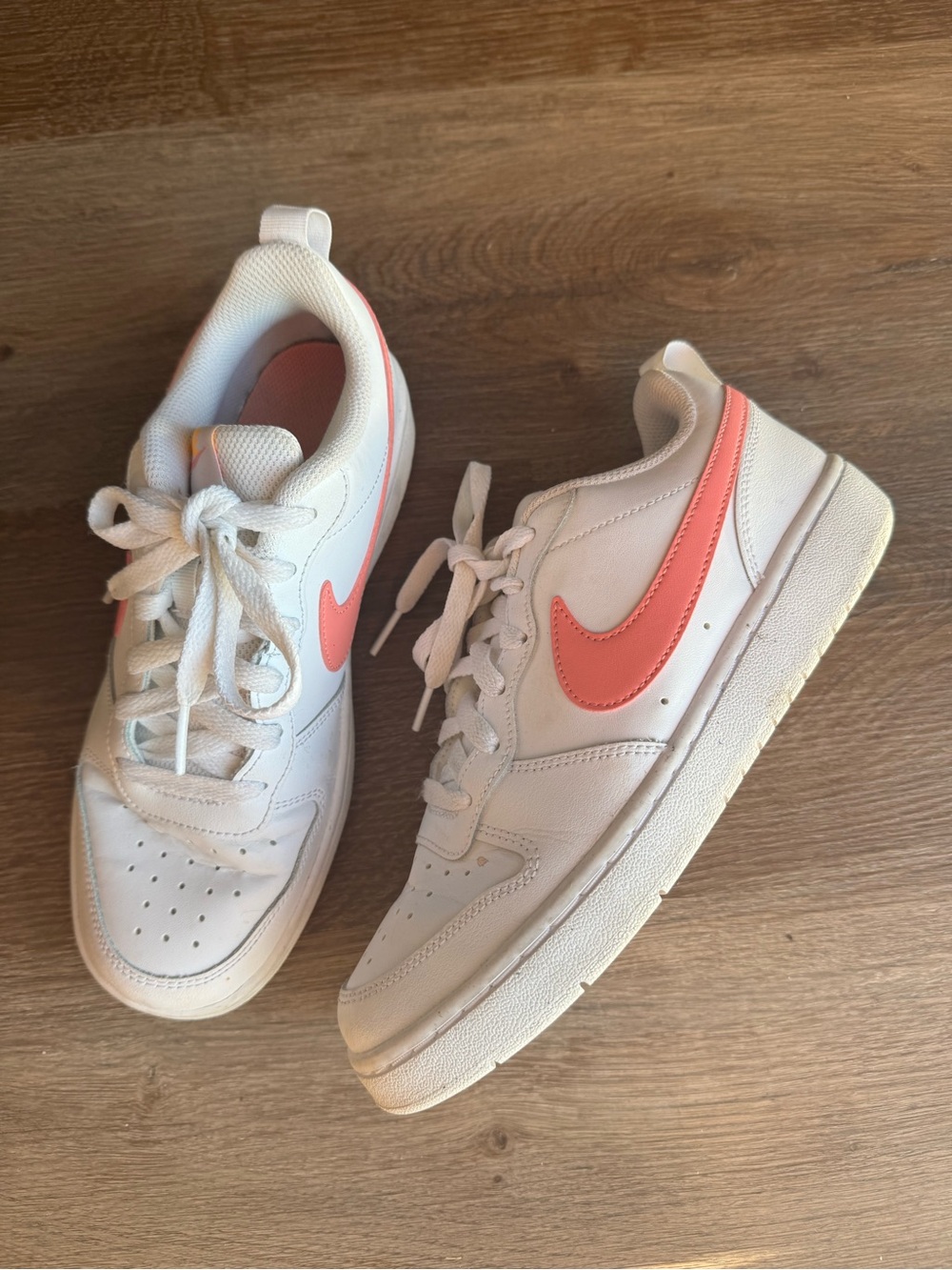 Girls Nike shoes